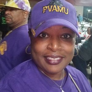 Meet your Posher, Celeste